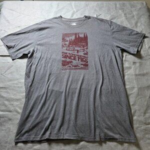 The North Face Graphic T-Shirt Men's - Size XL